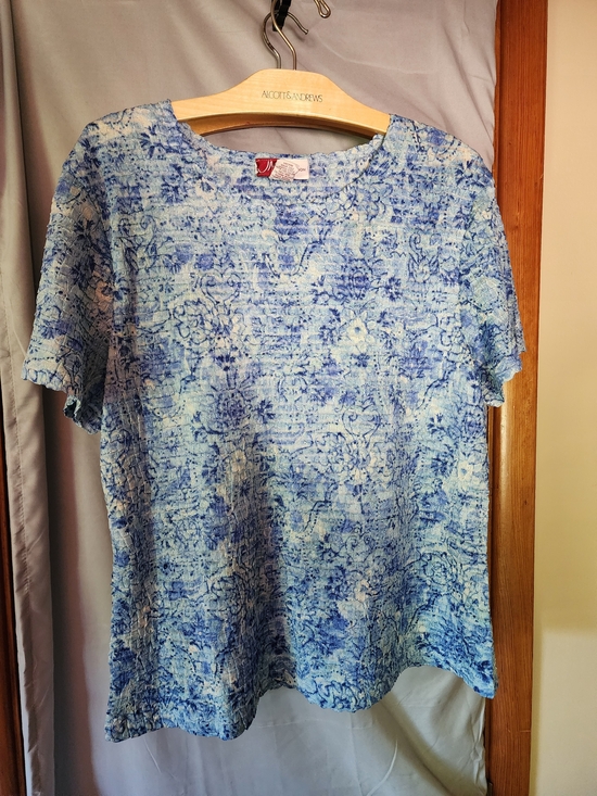 JM Collection Tops - JM Collection Blue Floral Textured Short Sleeve Top